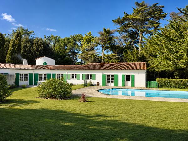 Maison La Flotte 5 pièce(s) 163.60 m2