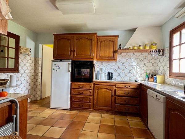 Maison La Flotte 5 pièce(s) 163.60 m2