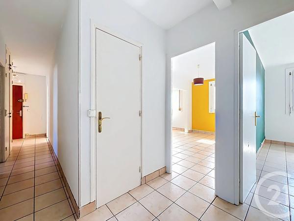 Appartement T3 à vendre  3 pièces - 76,70 m 2   ROUBAIX  - 59