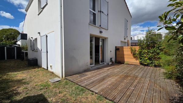 APPT type MAISON DE VILLE - BEGLES - 3 pièce(s) - 69 m2