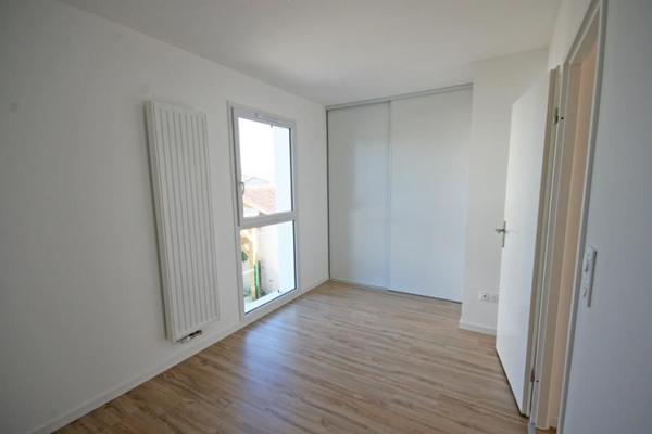 APPT type MAISON DE VILLE - BEGLES - 3 pièce(s) - 69 m2