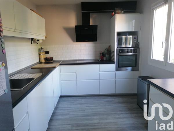 Maison à vendre 5 pièces 93 m² Hyères