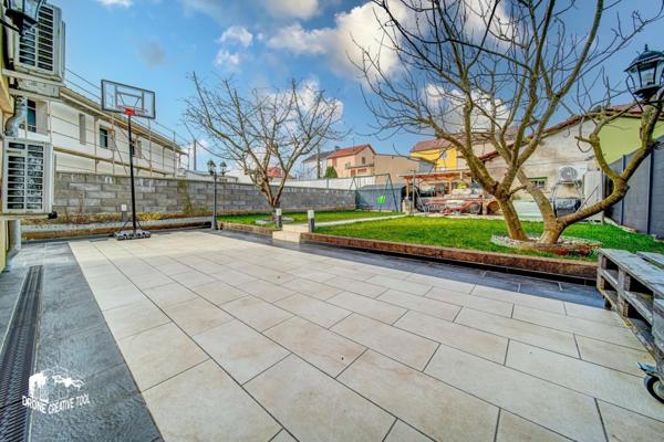 Située à seulement 10 min du Luxembourg