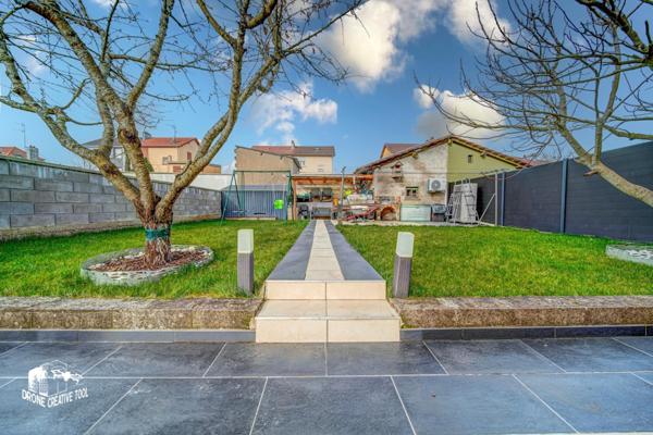 Située à seulement 10 min du Luxembourg