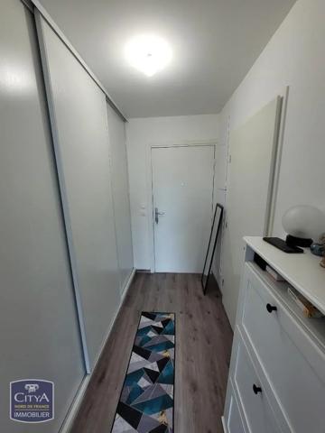 Appartement à louer 1 pièce 29.8m² Lille (59160)