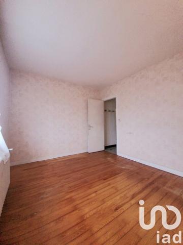 Maison traditionnelle 3 pièces de 70 m² à Riorges (42153)