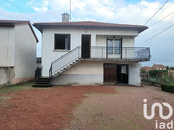 Maison traditionnelle 3 pièces de 70 m² à Riorges (42153)