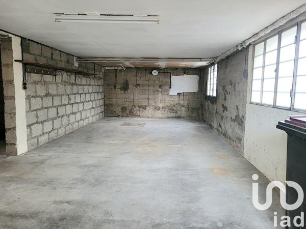 Maison traditionnelle 3 pièces de 70 m² à Riorges (42153)