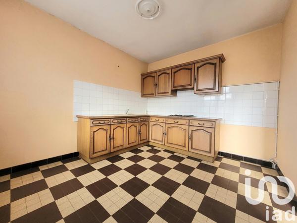 Maison traditionnelle 3 pièces de 70 m² à Riorges (42153)