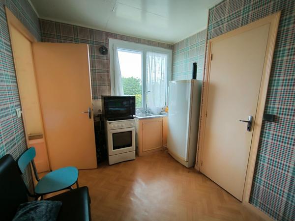 Grande maison de famille avec possibilité de commerce