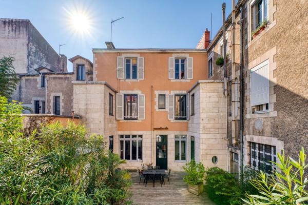 Vente Maison de luxe La Rochelle 10 Pièces 265 m²