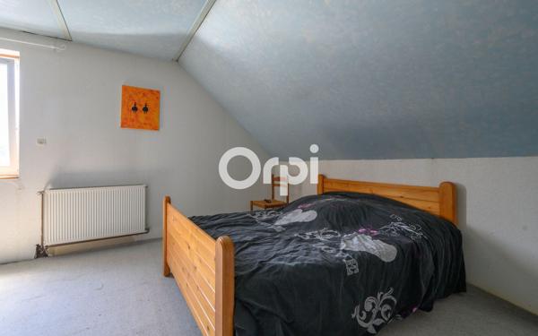 Immeuble à vendre    7 pièces •  Maubeuge