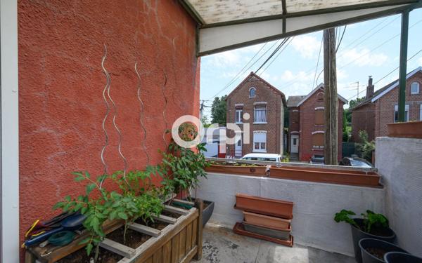 Immeuble à vendre    7 pièces •  Maubeuge