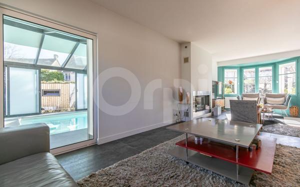 Maison à vendre    8 pièces • 200 m2 La Queue-en-Brie