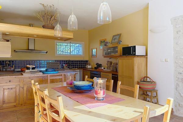 Vente Maison de luxe Uzès 9 Pièces 259 m²