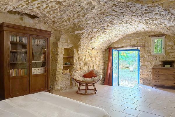 Vente Maison de luxe Uzès 9 Pièces 259 m²