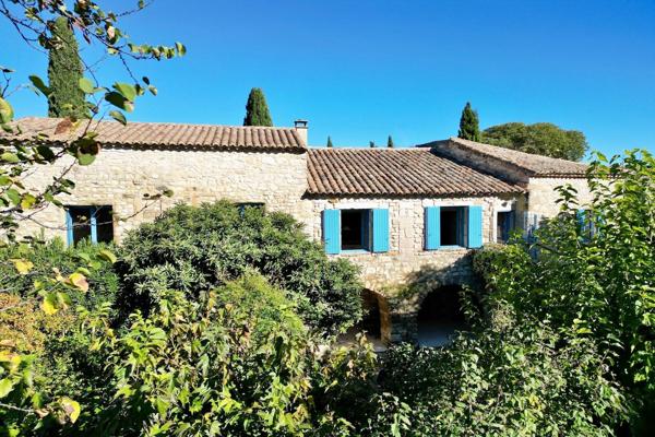 Vente Maison de luxe Uzès 9 Pièces 259 m²
