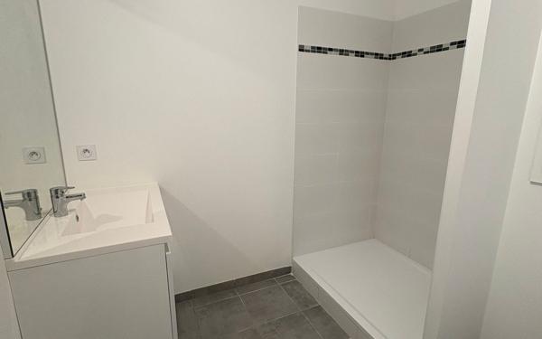 Appartement à louer    1 pièce •  Bobigny