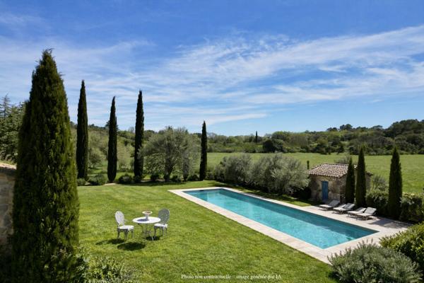 Vente Maison de luxe Uzès 7 Pièces 222 m²