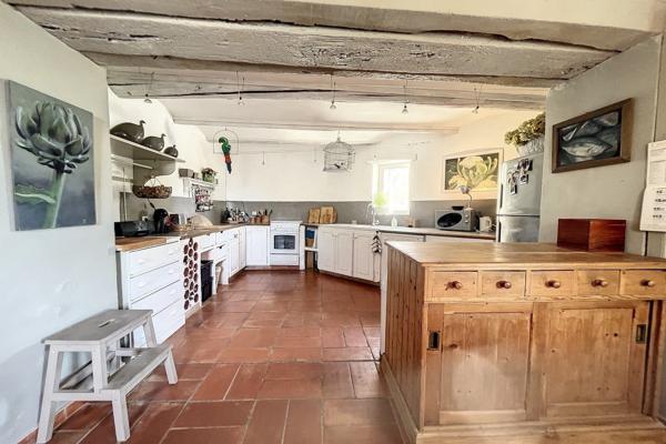 Vente Maison de luxe Uzès 7 Pièces 222 m²