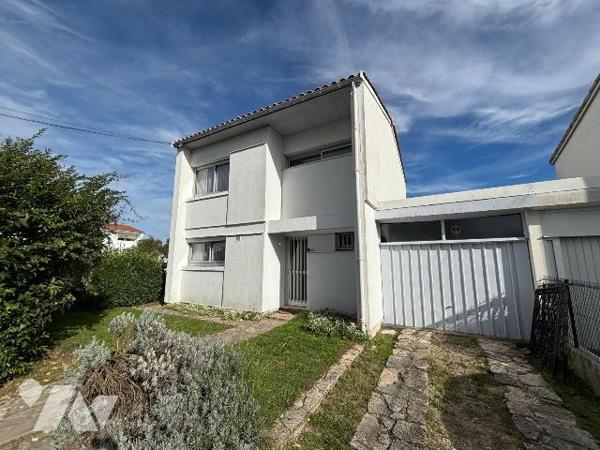 A VENDRE, Gironde, proche Bordeaux, EYSINES, quartier Migron, sur un terrain de 332 m², Maison ...