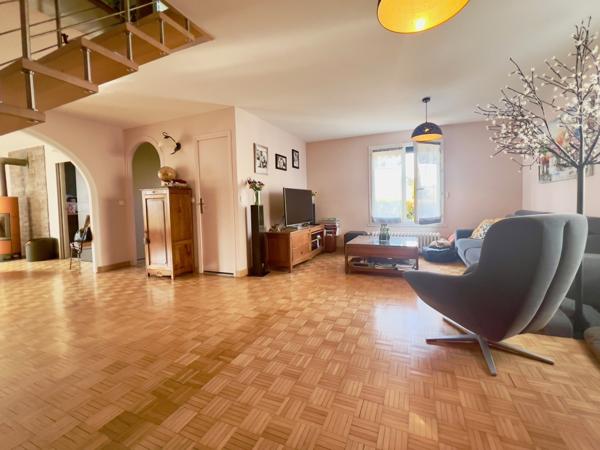 Maison familiale Etang La Ville