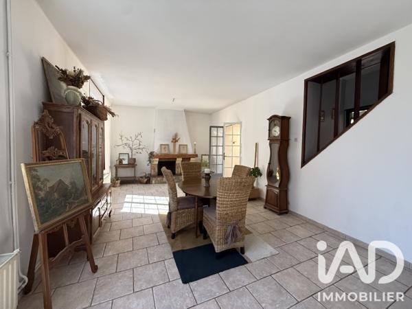 Maison à vendre 9 pièces 211,11 m² Pont-à-Vendin