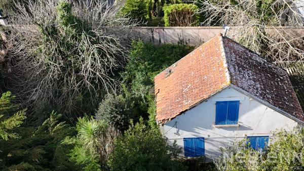 QUIBERON - Maison à vendre à 100 mètres de la plage de Castéro !