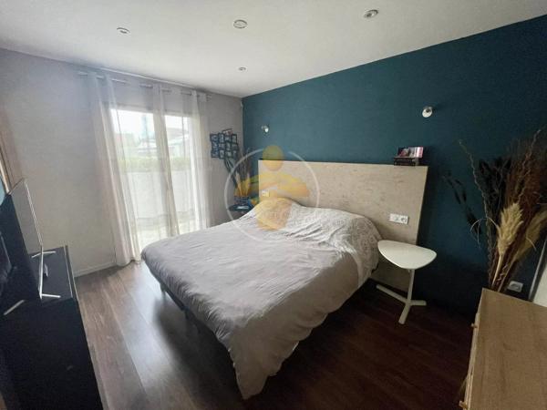 Vente                                                      Maison
                        
                     4 pièces                      135 m2                     à Tergnier