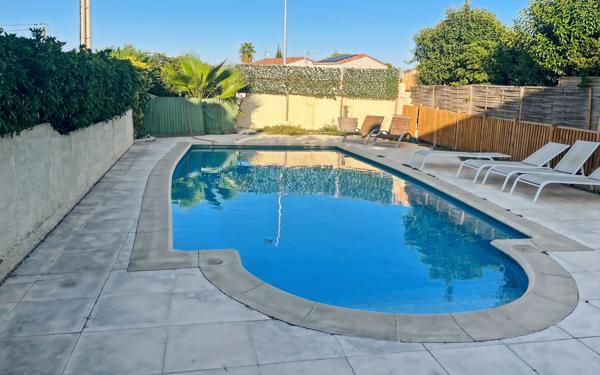 Maison à vendre    5 pièces •  Marseillan