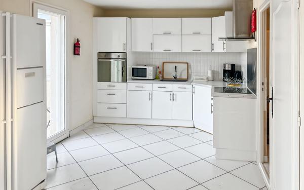 Maison à vendre    5 pièces •  Marseillan