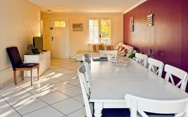 Maison à vendre    5 pièces •  Marseillan