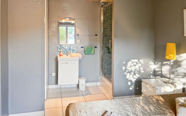 Maison à vendre    5 pièces •  Marseillan