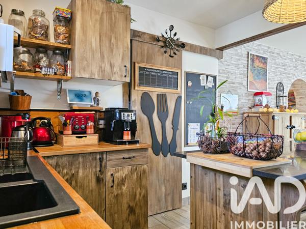 Maison à vendre 11 pièces 186 m² Cussac