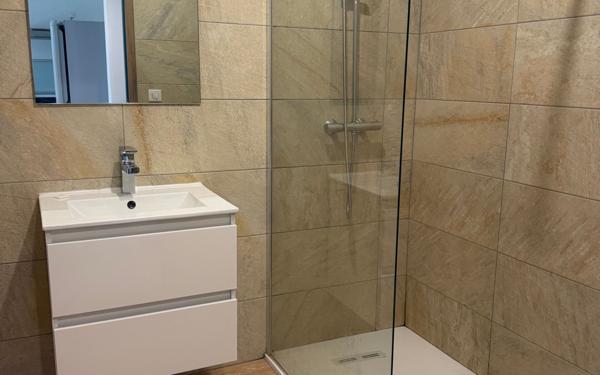 Appartement à vendre    2 pièces • 42,04 m2 Biguglia