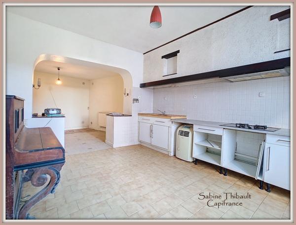 Dpt Sarthe (72), à vendre MAYET 4 pièces 81 m2