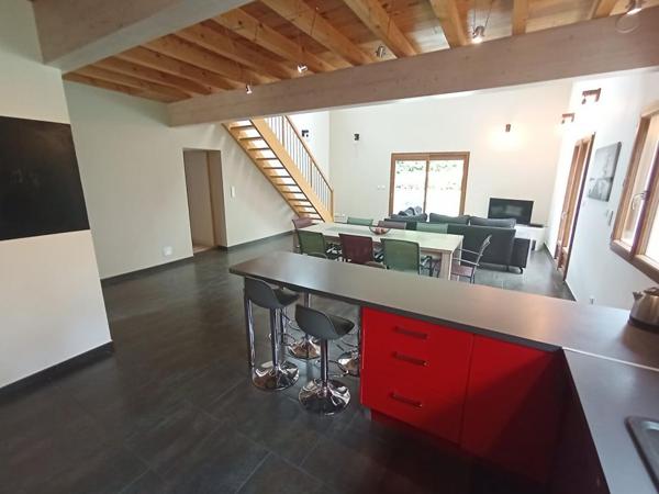 Maison Grane 6 pièce(s) 150 m2