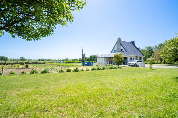 SARZEAU - GOLF DU MORBIHAN - Belle Maison traditionnelle T5 de 115 m² avec grand jardin arboré et clos de plus de 2700 m² , Sarzeau