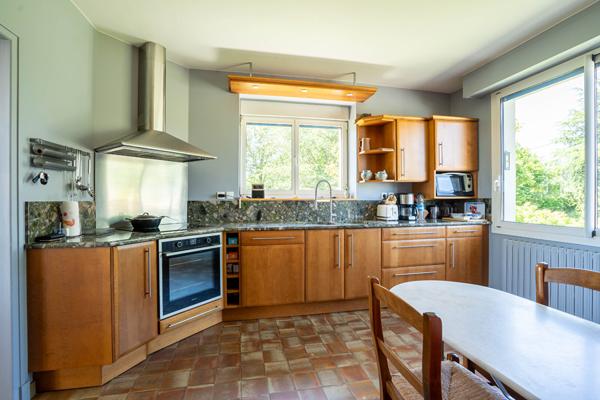 SARZEAU - GOLF DU MORBIHAN - Belle Maison traditionnelle T5 de 115 m² avec grand jardin arboré et clos de plus de 2700 m² , Sarzeau
