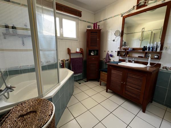 Maison 5 pièce(s) 3 chambre(s) 135.79 m²