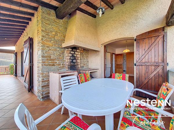 Villa vue mer 130 m² sur terrain piscinable avec garage à Cavalaire proche de Bonporteau