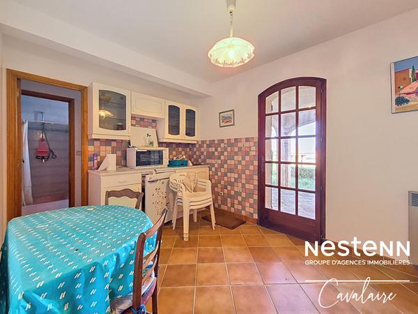 Villa vue mer 130 m² sur terrain piscinable avec garage à Cavalaire proche de Bonporteau