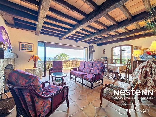 Villa vue mer 130 m² sur terrain piscinable avec garage à Cavalaire proche de Bonporteau
