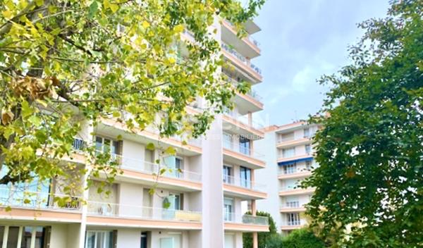 Superbe Appartement 4 pièces, 111m², à Tassin la Demi Lune - Horloge - À vendre !