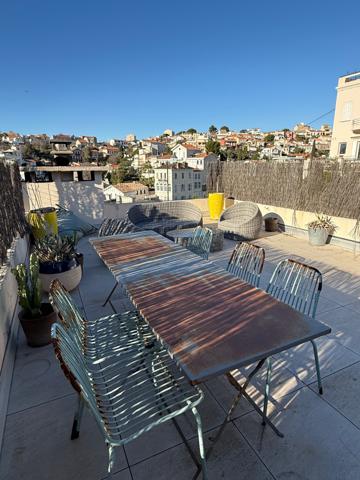 Marseille (13007) VENDU Vallon de l'Oriol Roucas - Type 5 avec rooftop