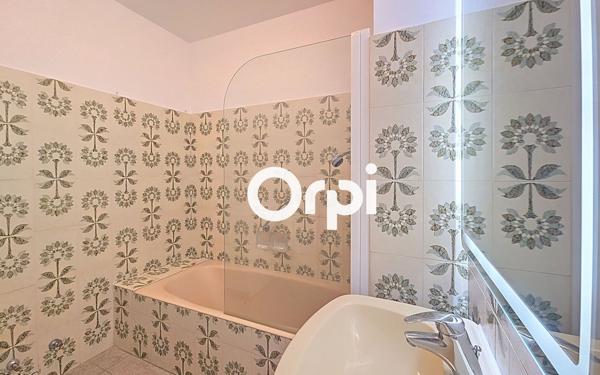 Appartement à vendre    2 pièces • 50,08 m2 Sanary-sur-Mer