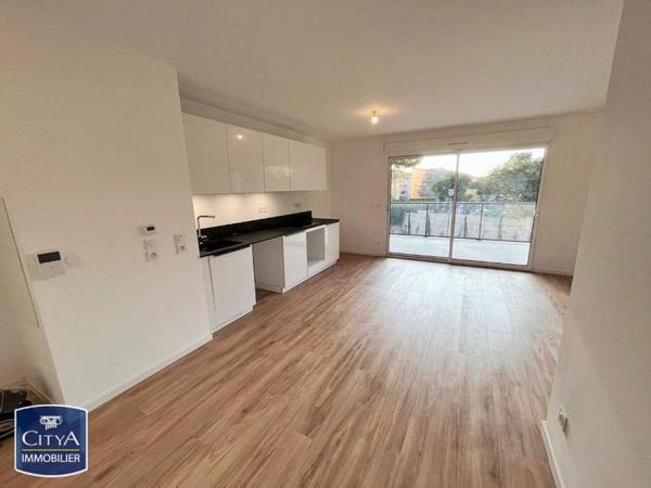 Appartement à louer 3 pièces 69.77m²