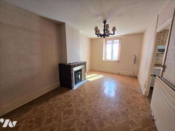 Maison à NEUFCHATEAU