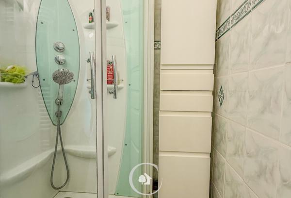 Cenon (33150) APPARTEMENT T4 - 3 CHAMBRES - BALCON - CAVE - PARKING BOX