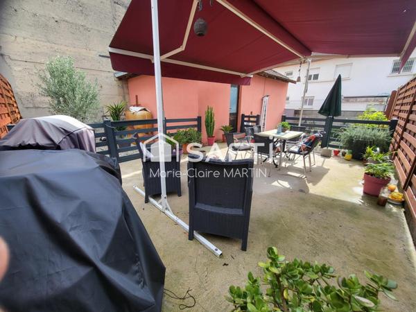 MURS 190 m² & FONDS DE COMMERCE – BAR / RESTAURANT avec LOGEMENT + TERRASSES